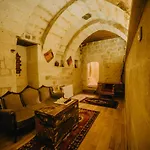 Отель Helios Cave Hotel 4*