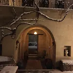 Helios Cave Hotel Отель