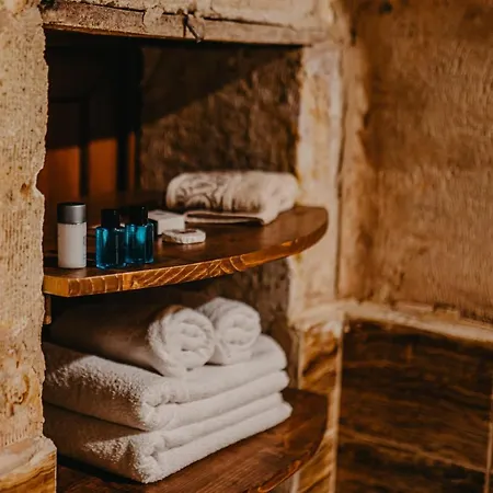 Helios Cave Hotel Hotel