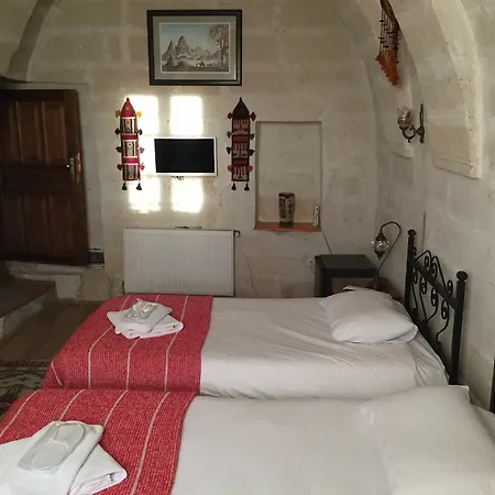 Hotel Helios Cave Kapadokya 4*