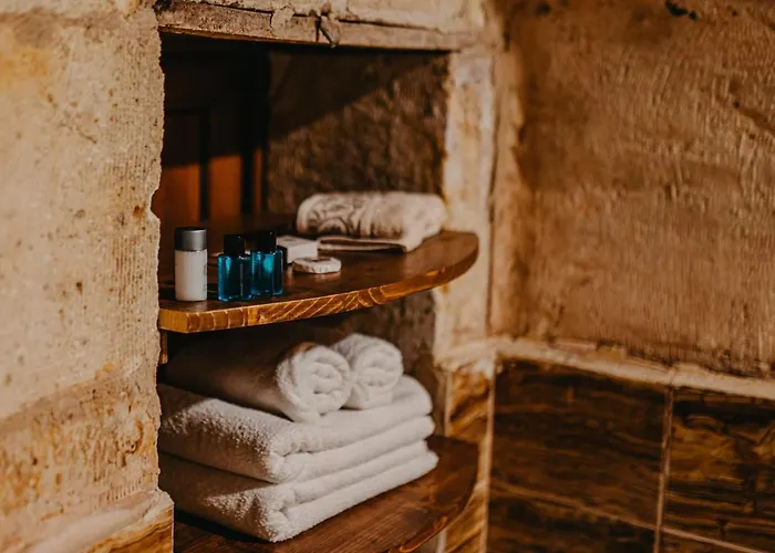 Helios Cave Hotel Hotel