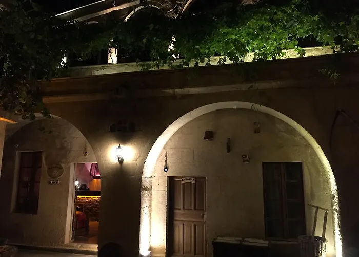 Helios Cave Hotel 4*