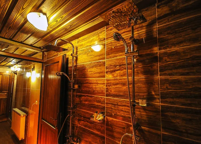 Helios Cave Hotel Отель 4*